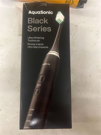 AquaSonic Black Series brosse   dents ultrablanchissante recharge. 2 t tes